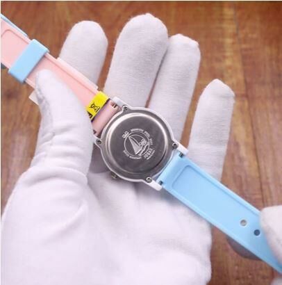 Q&Q VS49J001Y Denizatı Desenli Çocuk Kol Saati