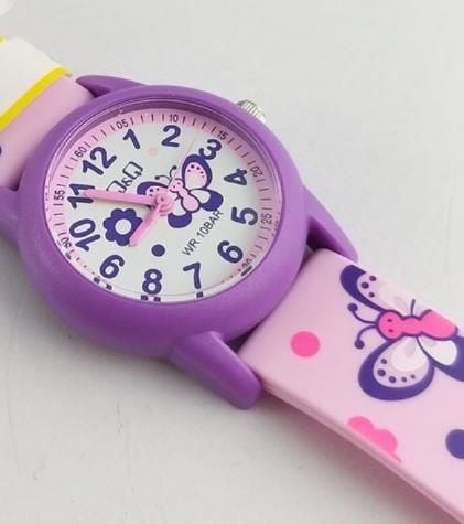 Q&Q V22A-009VY Kelebek Desenli Çocuk Kol Saati