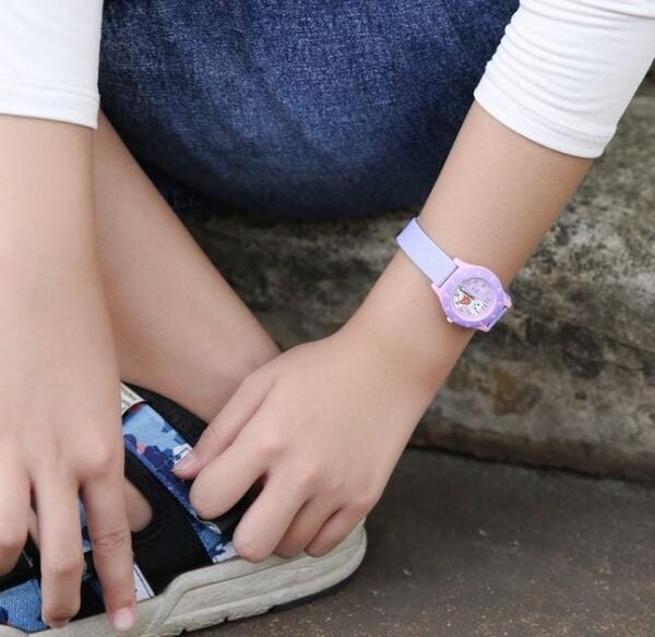 Q&Q VQ13J010Y Kedicik Desenli Çocuk Kol Saati