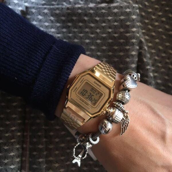 Casio LA680WGA-9DF Kadın Kol Saati