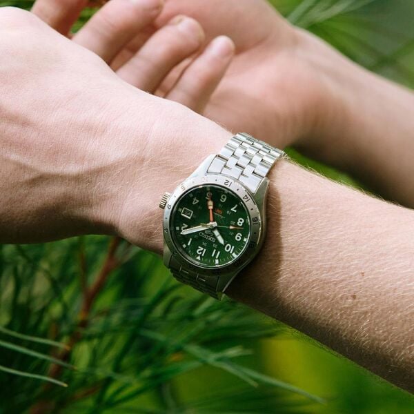Seiko 5 HDB001K1 Field GMT Khaki Drill Otomatik Erkek Kol Saati