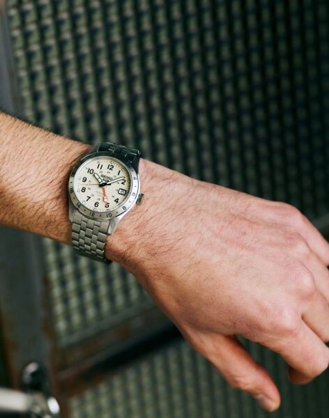 Seiko 5 HDB002K1 Field GMT Desert Sand Otomatik Erkek Kol Saati
