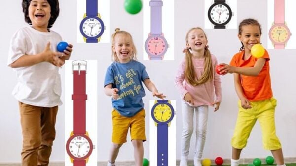 Jaga JL AQ1247-4GKG-2D5A 6511 7-12 Yaş Pembe Sarı Renkli Silikon Çocuk Kol Saati