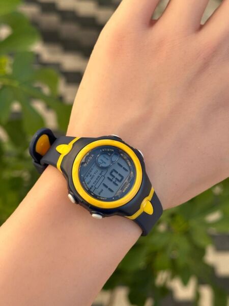 Jaga JL EM0861-0EEK-DS 640031 7-12 Yaş Alarm Kronometre Aydınlatmalı Çocuk Kol Saati