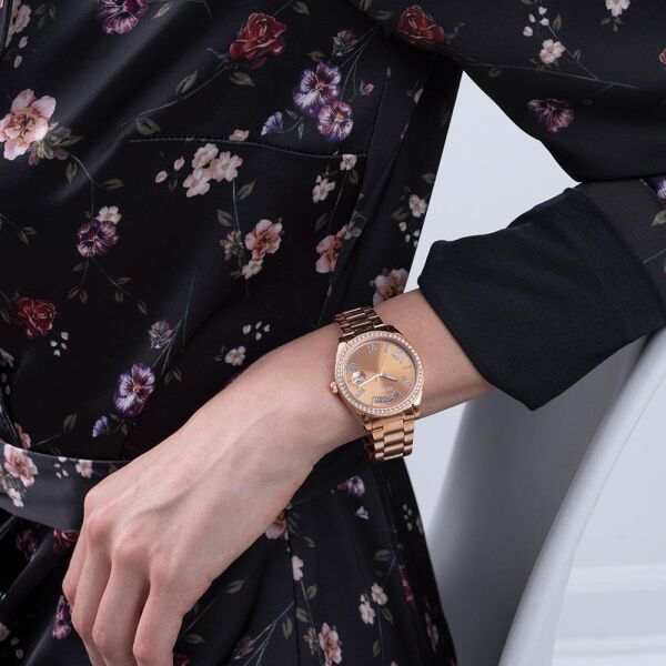 Guess GUGW0307L3 Kadın Kol Saati