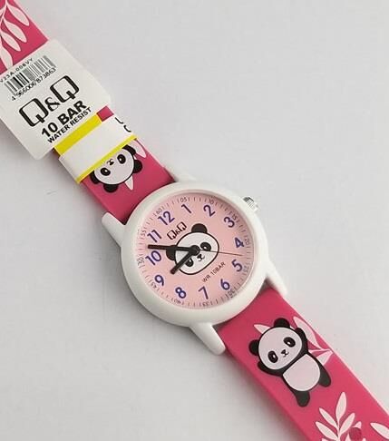 Q&Q V23A-006VY Panda Desenli Silikon 10 Atm Su Geçirmez Çocuk Kol Saati