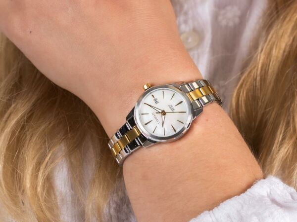 Citizen EU6074-51D Kadın Kol Saati