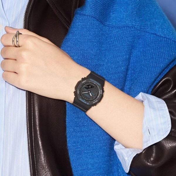 Casio G-Shock GMA-P2100BA-1ADR Erkek Kol Saati