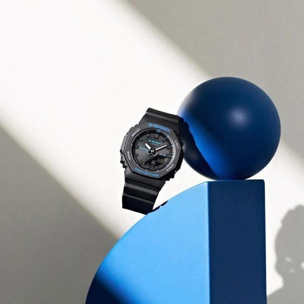 Casio G-Shock GMA-P2100BA-2ADR Erkek Kol Saati