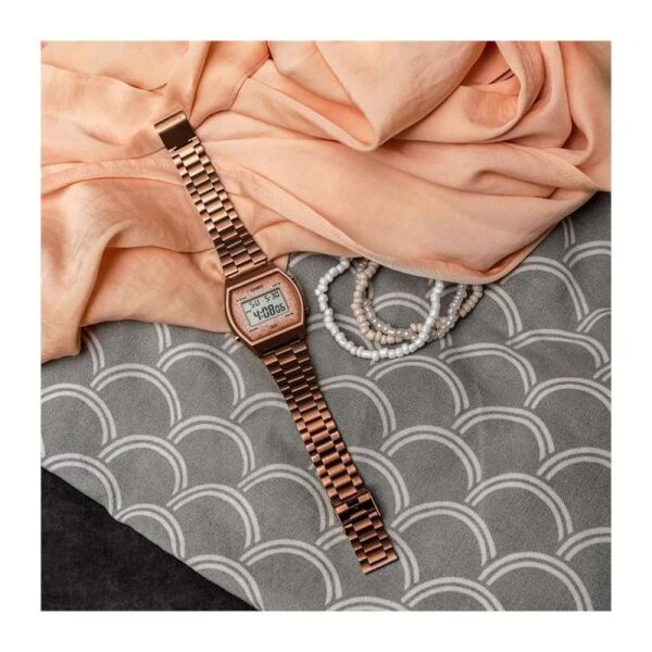 Casio B640WCG-5DF Kadın Kol Saati