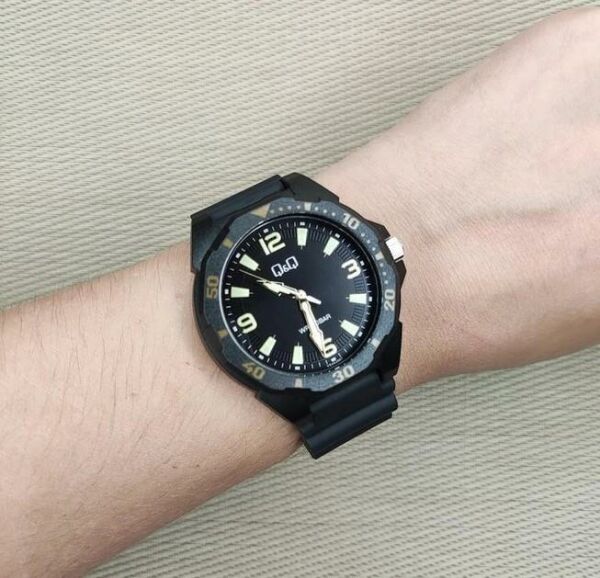 Q&Q VS44J007Y Erkek Kol Saati