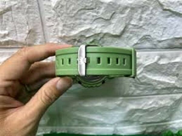 Q&Q M144J013Y Dijital Genç Erkek Kol Saati