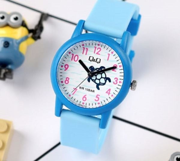 Q&Q V23A-011VY Kablımbağa Desenli Çocuk Kol Saati