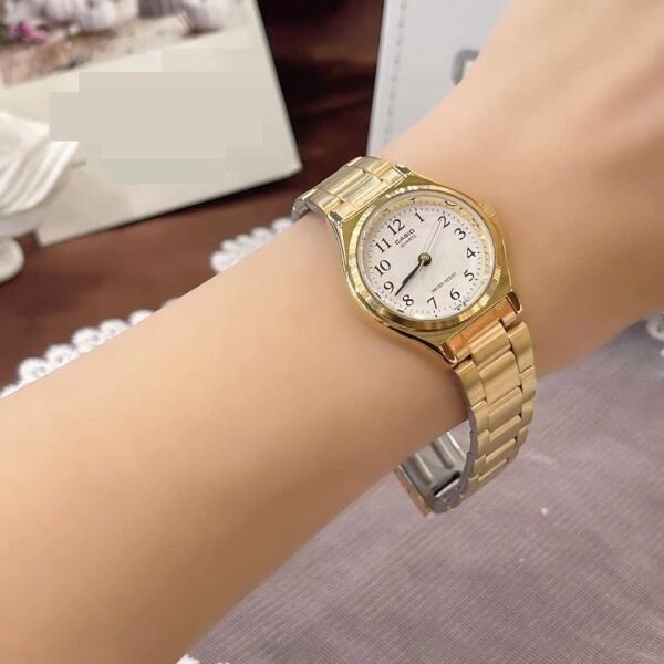 Casio LTP-1130N-7BRDF Kadın Kol Saati