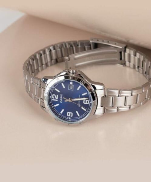 Casio LTP-V004D-2BUDF Kadın Kol Saati