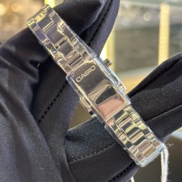 Casio LTP-1234DD-5ADF Kadın Kol Saati