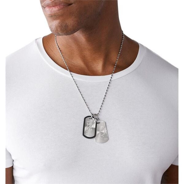 Diesel DJDX0011-040 Erkek Kolye