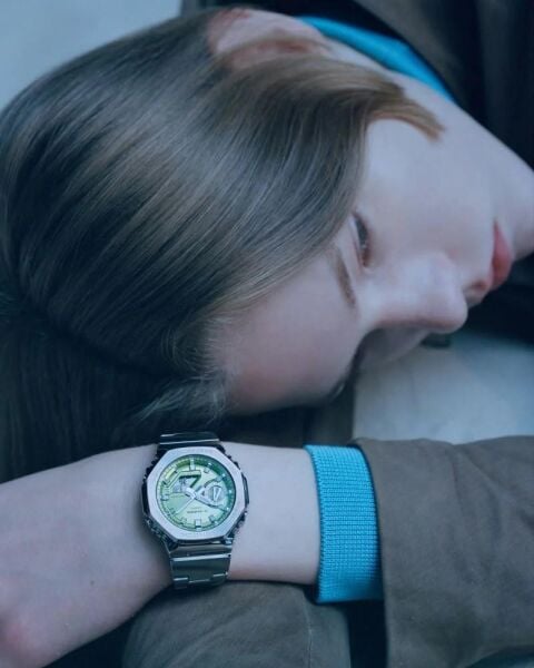 Casio G-Shock GM-2110D-3ADR Erkek Kol Saati