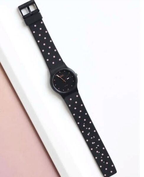 Q&Q VP46J057Y Pembe Puanlı Silikon 10 Atm Su Geçirmez Çocuk Kol Saati