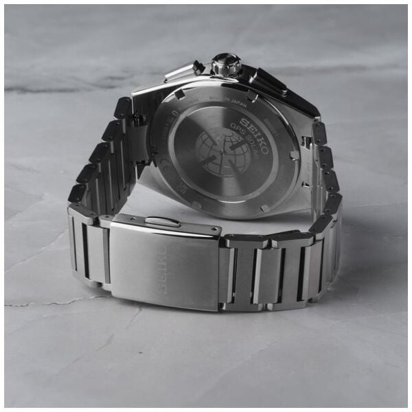 Seiko Astron GPS Solar 5X Dual-Time Chronograph Erkek Kol Saati