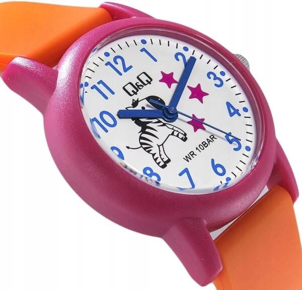 Q&Q V23A-009VY Zebra Desenli Silikon 10 Atm Su Geçirmez Çocuk Kol Saati