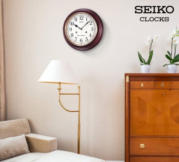 Seiko QXH202Z Ahşap Kızılağaç Kasa Kahverengi Renkli 31.4 cm Çaplı Westminster Çanlı Şık Dekoratif Sessiz Saniye Mekanizmalı Duvar Saati