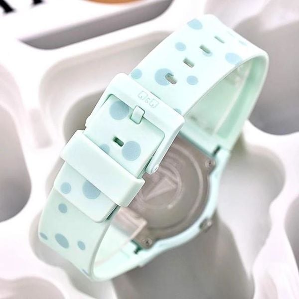 Q&Q VP46J065Y 10 Bar Yeşil Puanlı Çocuk Kol Saati