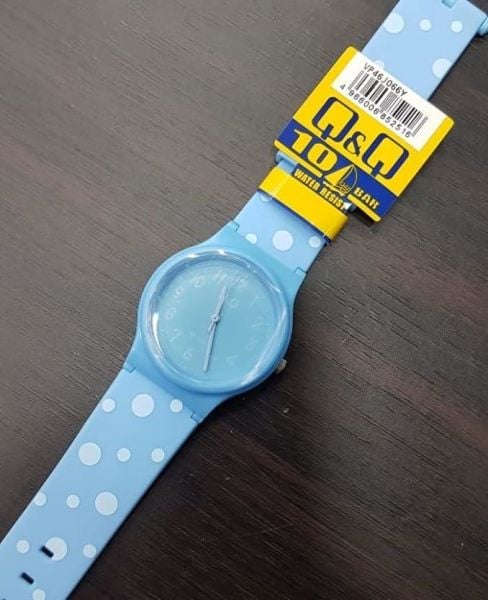 Q&Q VP46J066Y 10 Bar Mavi Puanlı Çocuk Kol Saati