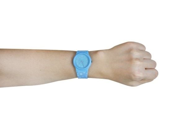 Q&Q VP46J066Y 10 Bar Mavi Puanlı Çocuk Kol Saati