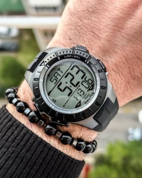 Jaga JL M0993 OACA 640051 Dijital Erkek Genç Kol Saati