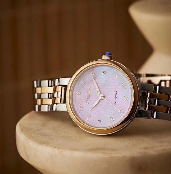 Citizen EM0996-84Y Eco-Drive Kadın Kol Saati