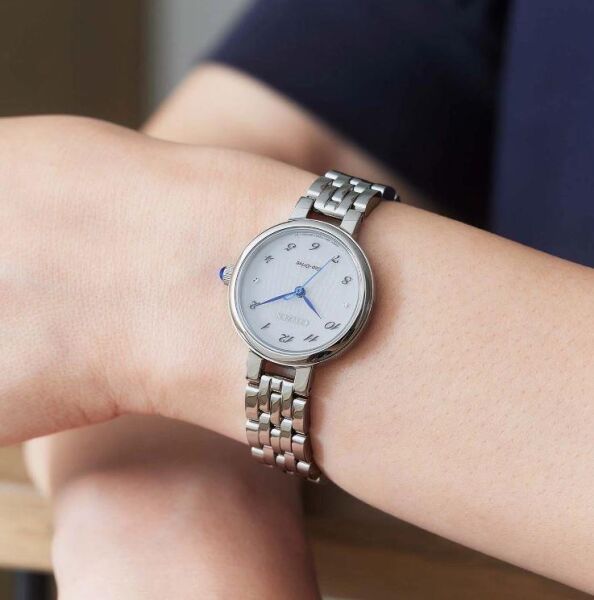 Citizen EM0990-81A Eco-Drive Kadın Kol Saati
