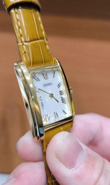 Seiko SWR100P Quartz Kadın Kol Saati