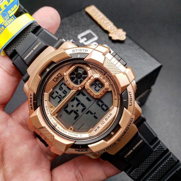 Q&Q M143J006Y Dijital Genç Erkek Kol Saati