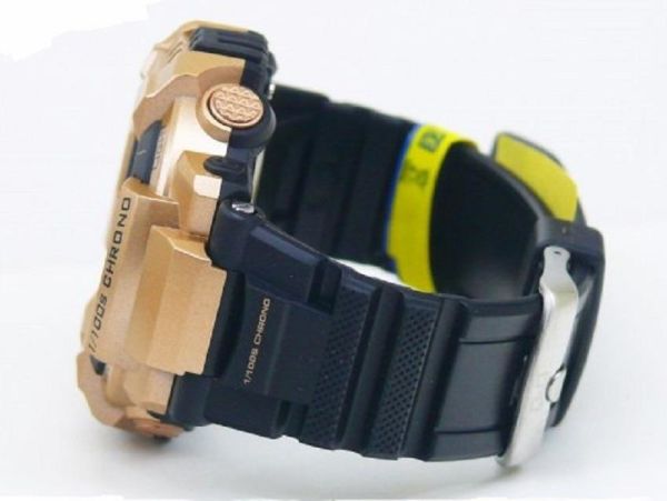 Q&Q M143J006Y Dijital Genç Erkek Kol Saati