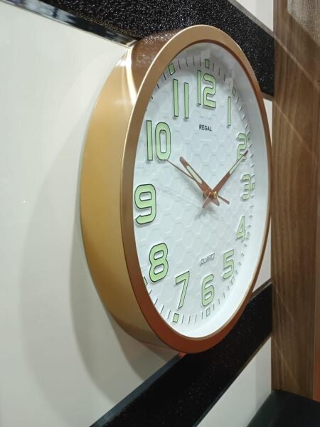 Regal F24/8303GWZF 3D Rakamlı Fosforlu Ofis Oda Sessiz Duvar Saati