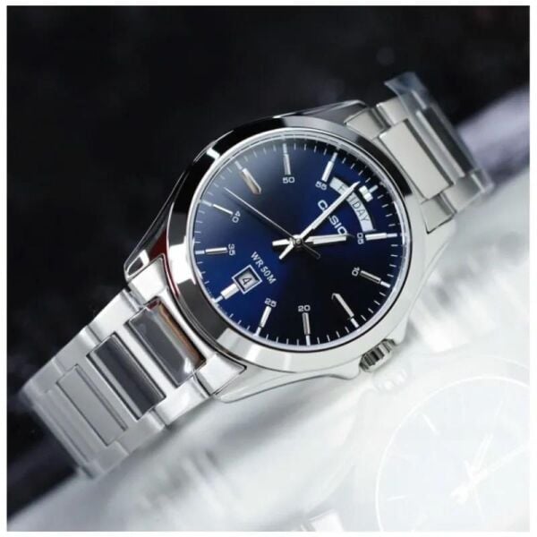 Casio MTP-1370D-2A2VDF Erkek Kol Saati