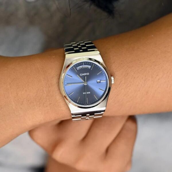 Casio MTP-B146D-2AVDF Erkek Kol Saati