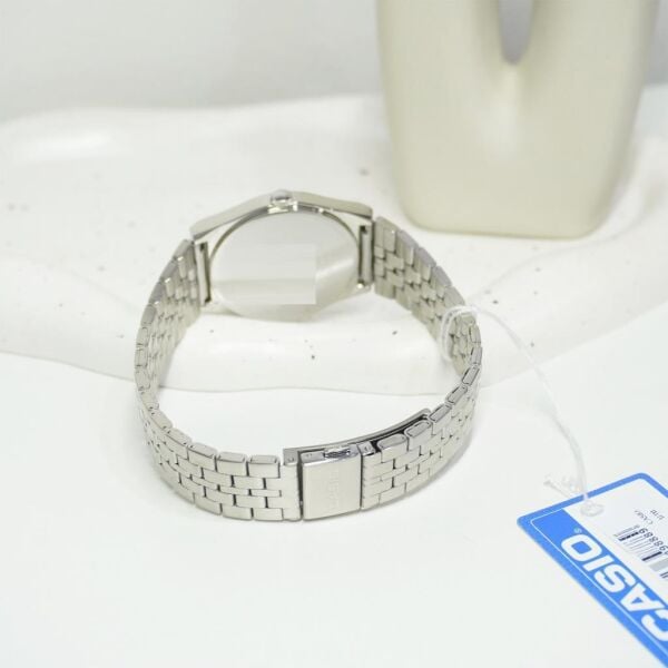 Casio MTP-B146D-7AVDF Erkek Kol Saati