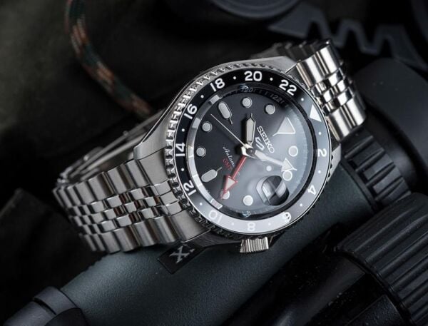 Seiko5 SSK001K Otomatik Erkek Kol Saati