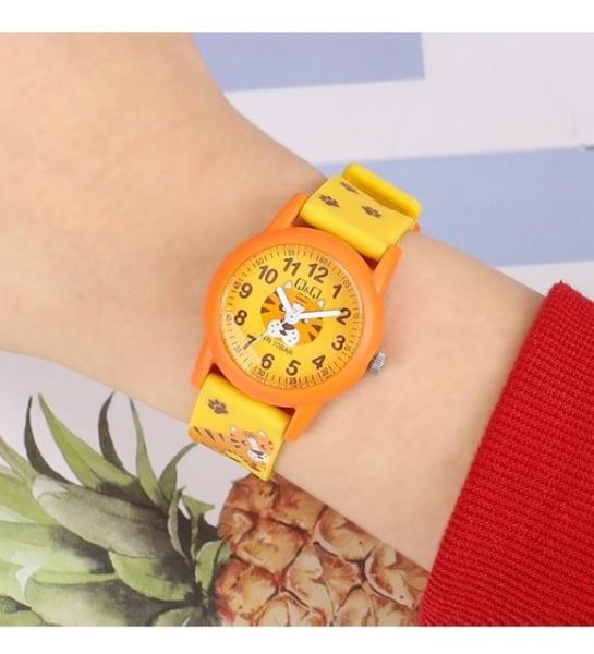Q&Q V22A-016VY Kaplan Desenli Çocuk Kol Saati