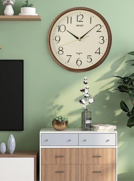 Seiko QXA695B Plastik Kasa Kahverengi Renkli 29.5 cm Çaplı Quartz Mekanizmalı Duvar Saati