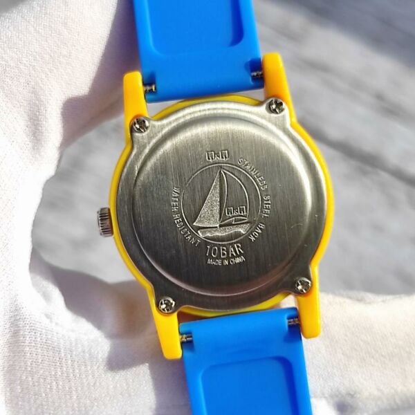 Q&Q VR99J003Y Uzay Mekiği Çocuk Kol Saati