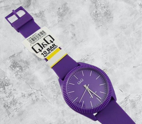 Q&Q VS68J005Y Mor Renk Silikon 10 Bar Su Geçirmez Genç Kol Saati