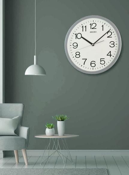 Seiko QXA847N Gri Renkli Plastik Kasa Quartz Mekanizmalı Duvar Saati