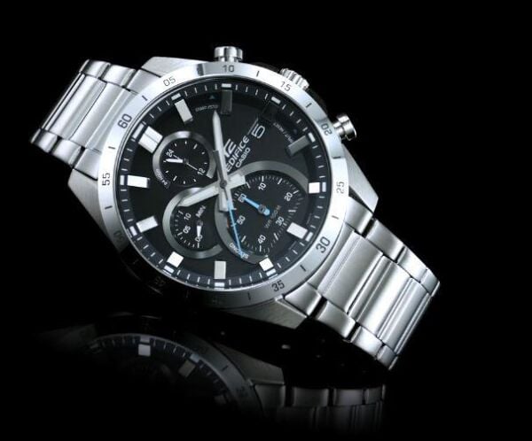 Casio Edıfıce EFR-571D-1AVUDF Erkek Kol Saati