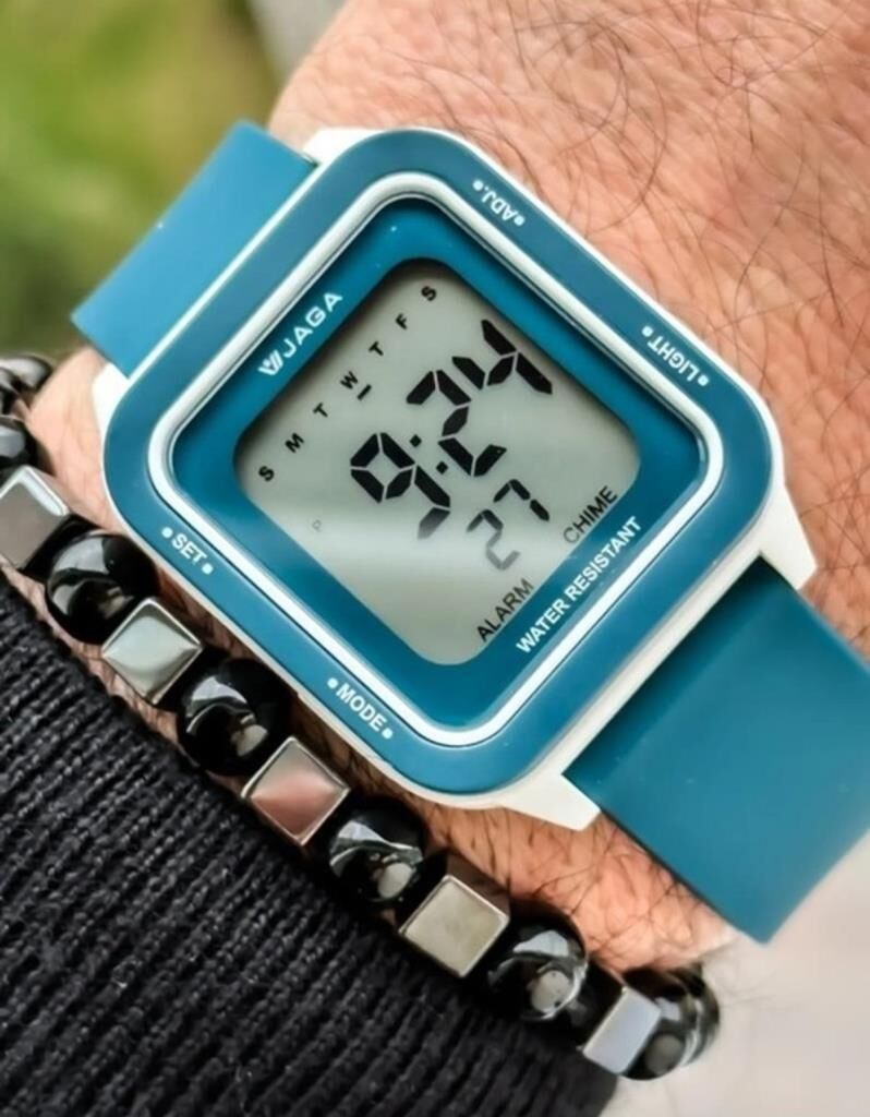 Jaga M1232-4EDE Alarm Kronometre Aydınlatma 10 Atm Unisex Kol Saati