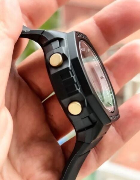 Jaga M1235-0AAA Alarm Kronometre Aydınlatmalı Dijital Genç Kol Saati