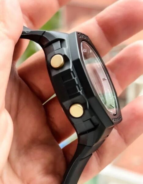 Jaga M1235-0AAA Alarm Kronometre Aydınlatmalı Dijital Genç Kol Saati