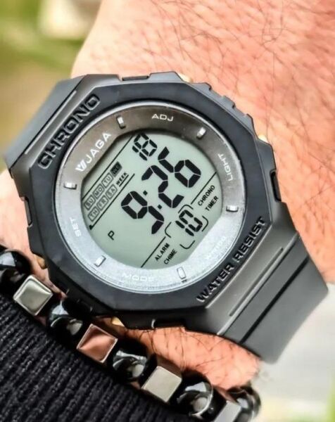 Jaga M1235-0AAA Alarm Kronometre Aydınlatmalı Dijital Genç Kol Saati